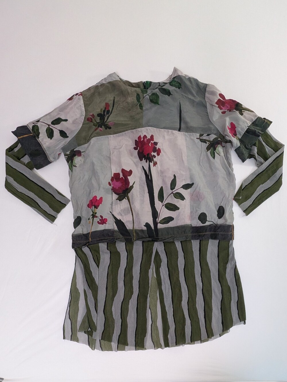 Petit Pois by Viviana G Floral Mixed Material Tunic